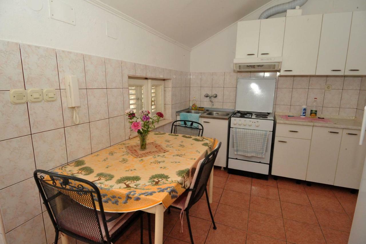 Guest House Banana Dubrovnik Exterior photo