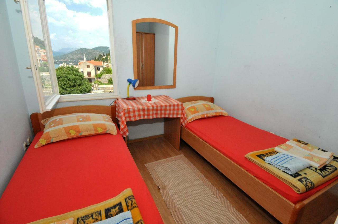 Guest House Banana Dubrovnik Exterior photo
