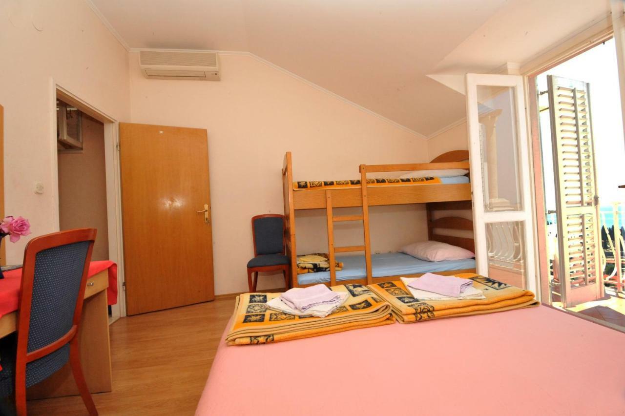 Guest House Banana Dubrovnik Exterior photo