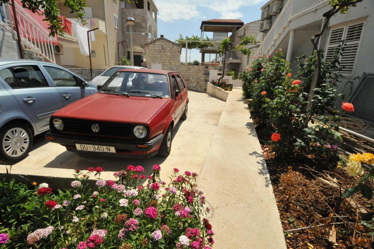 Guest House Banana Dubrovnik Exterior photo